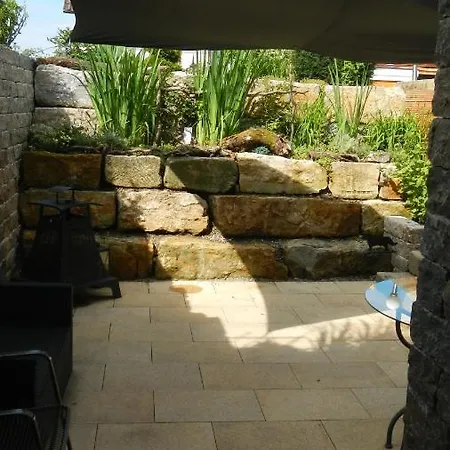 Burgblick Im Neuffener Tal Mit Sauna Und Wallbox Appartamento *