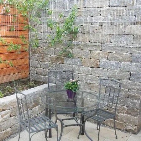 شقة Burgblick Im Neuffener Tal Mit Sauna Und Wallbox Frickenhausen (Baden-Wurttemberg)