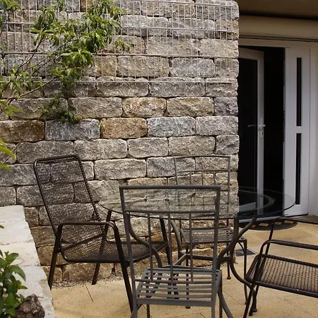 Burgblick Im Neuffener Tal Mit Sauna Und Wallbox شقة