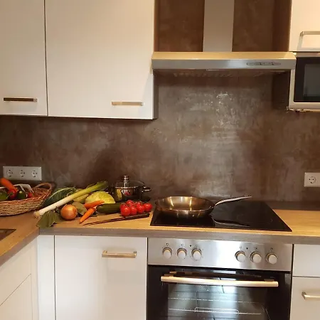 Burgblick Im Neuffener Tal Mit Sauna Und Wallbox شقة *