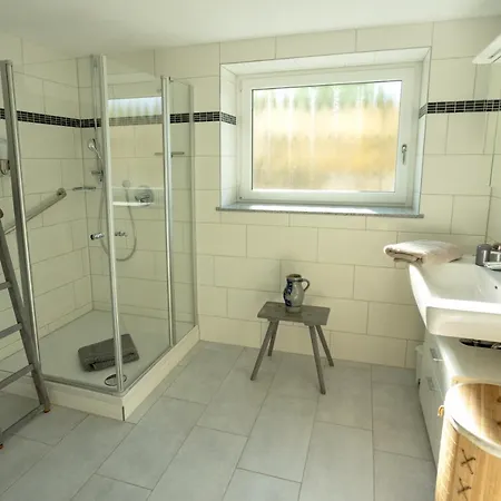 Burgblick Im Neuffener Tal Mit Sauna Und Wallbox شقة