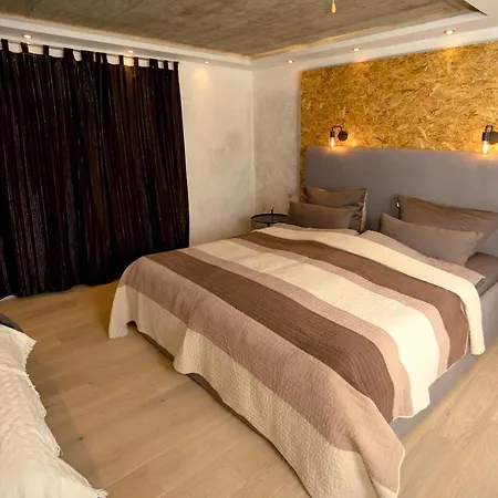 Burgblick Im Neuffener Tal Mit Sauna Und Wallbox *