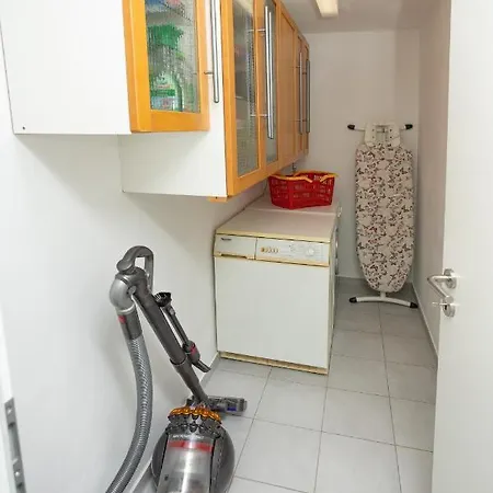 شقة Burgblick Im Neuffener Tal Mit Sauna Und Wallbox Frickenhausen (Baden-Wurttemberg)